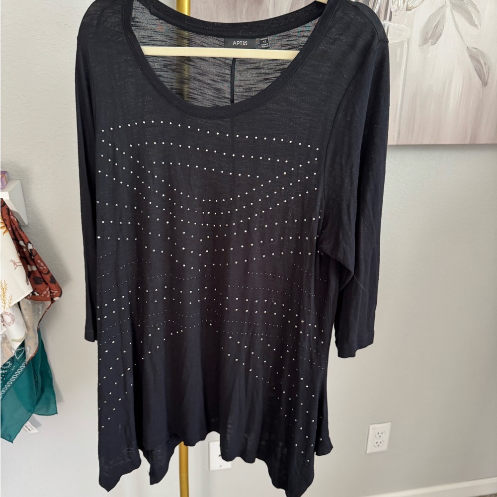 Plus size women’s black shirt